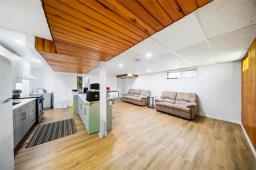 43 Marcus Place, Winnipeg, MB R2C4C8 Photo 11