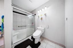 43 Marcus Place, Winnipeg, MB R2C4C8 Photo 17