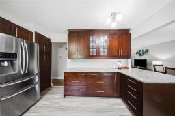 43 Marcus Place, Winnipeg, MB R2C4C8 Photo 29