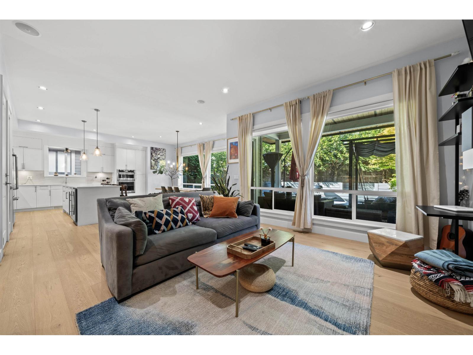 16735 17A AVENUE, Surrey
