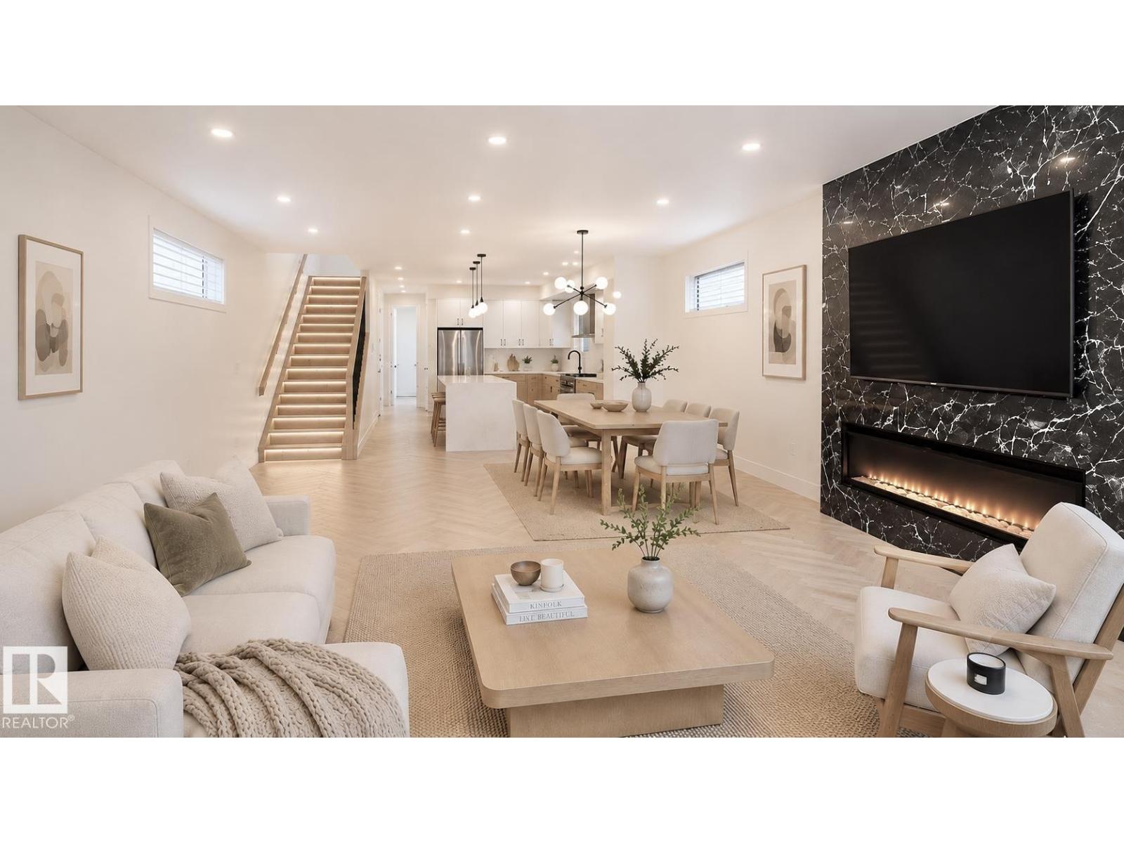 11712 122 ST NW - 17