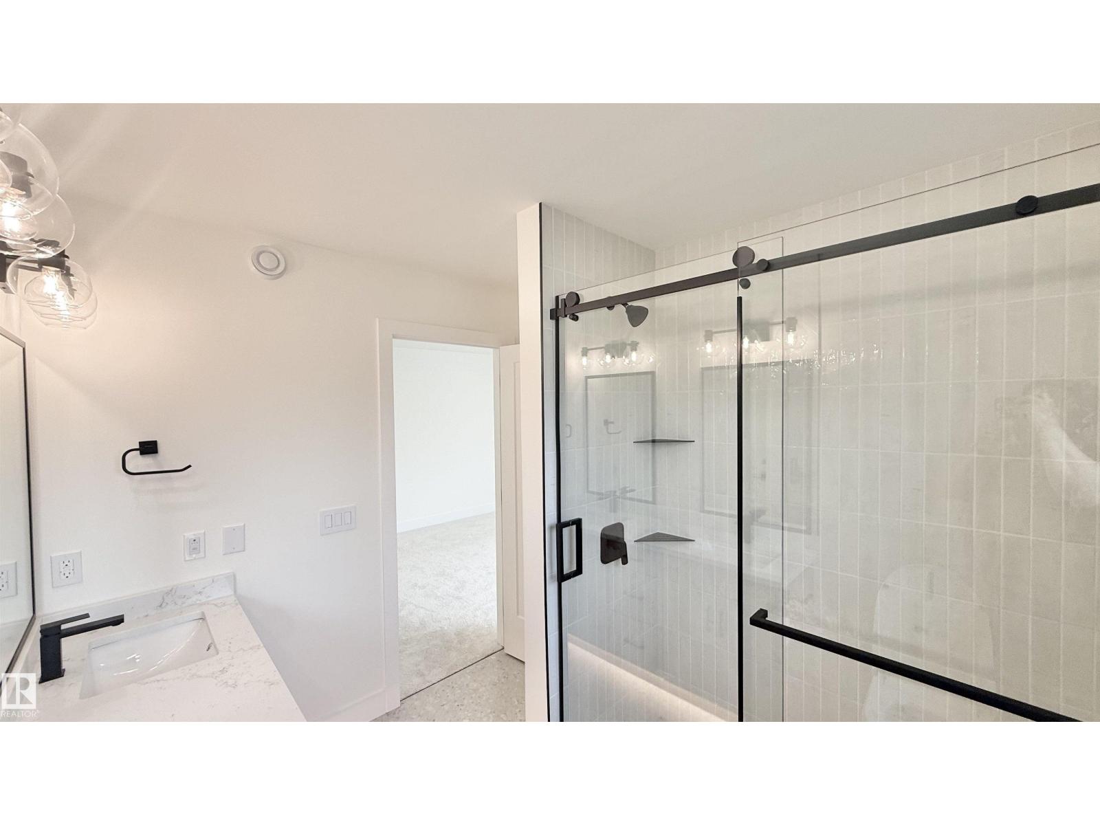 11712 122 ST NW - 31