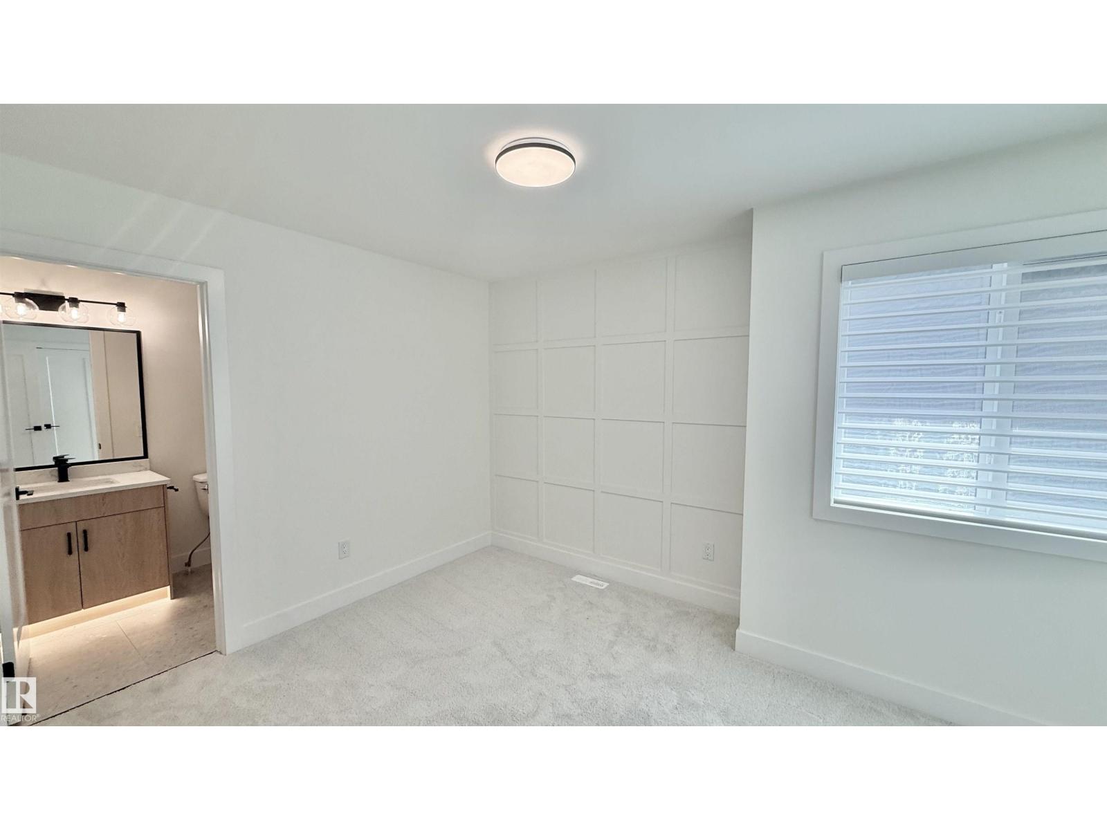 11712 122 ST NW - 35