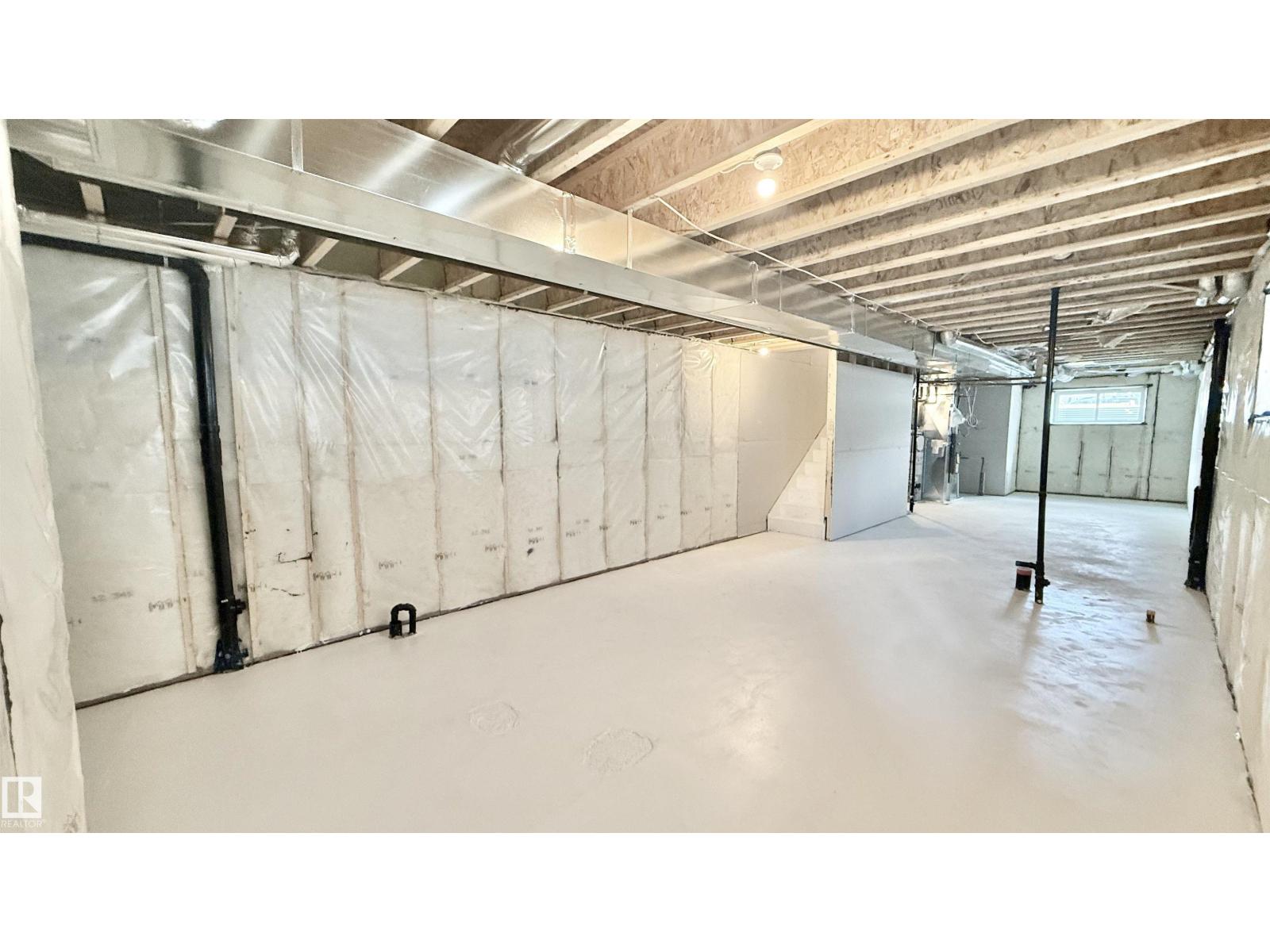 11712 122 ST NW - 49