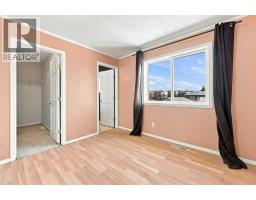 100 Coventry Road Ne, Calgary, AB T3K5T4 Photo 17
