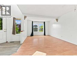 100 Coventry Road NE - photo 5
