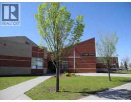100 Coventry Road Ne, Calgary, AB T3K5T4 Photo 37