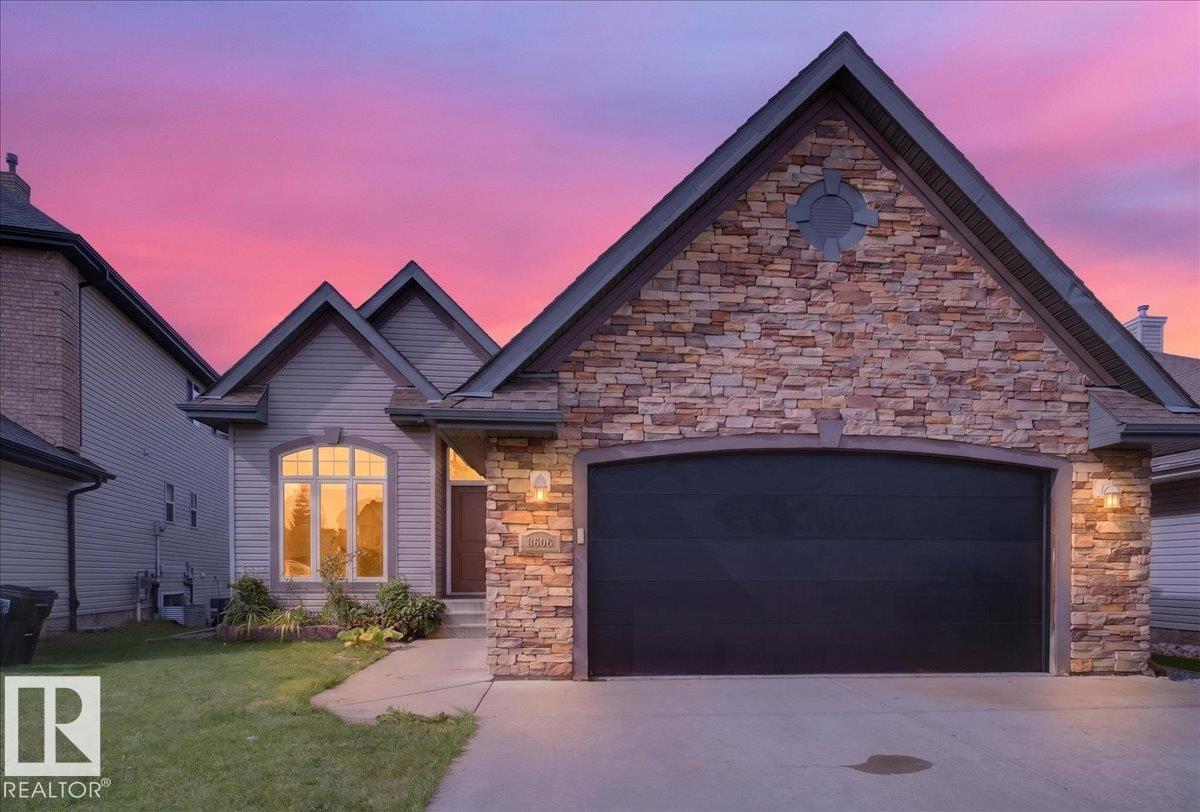 3606 MCLAY CO NW, Edmonton, Alberta, T6R3V2