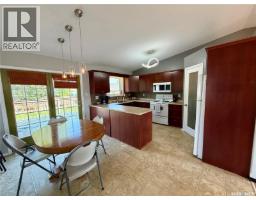 Mud room - 303 5th Street W, Carnduff, SK S0C0S0 Photo 9