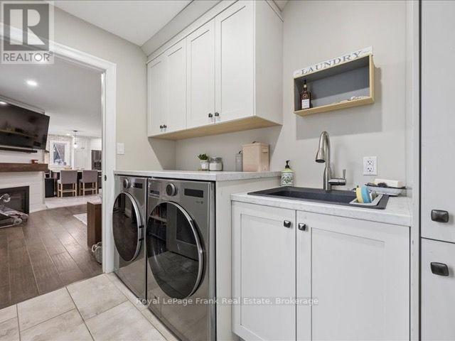 11 MAPLE STREET N - 14