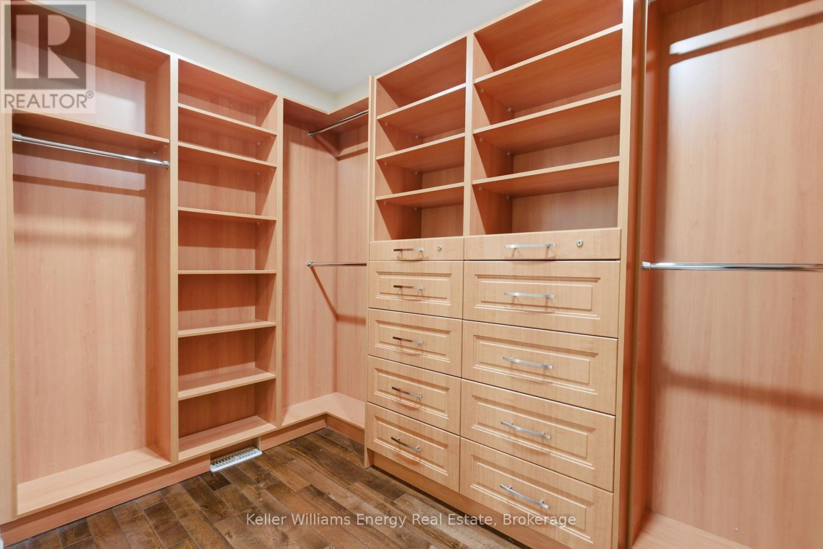 1633 GRANDVIEW STREET N - Image 25