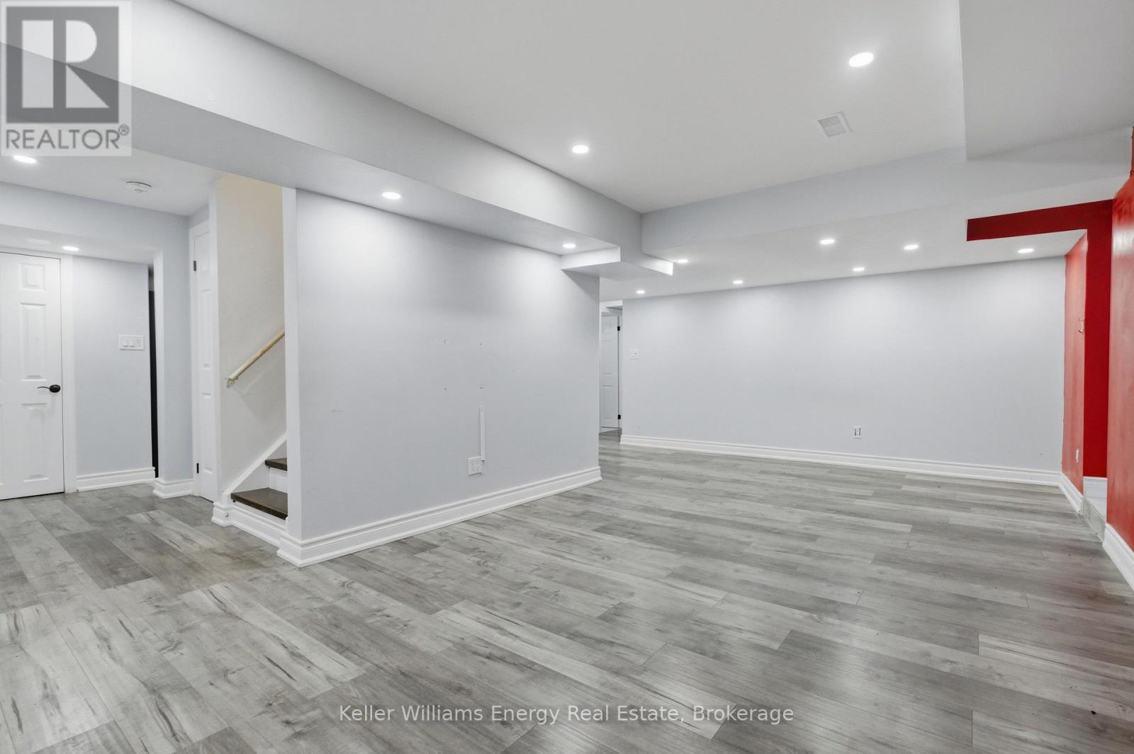 1633 GRANDVIEW STREET N - Image 36