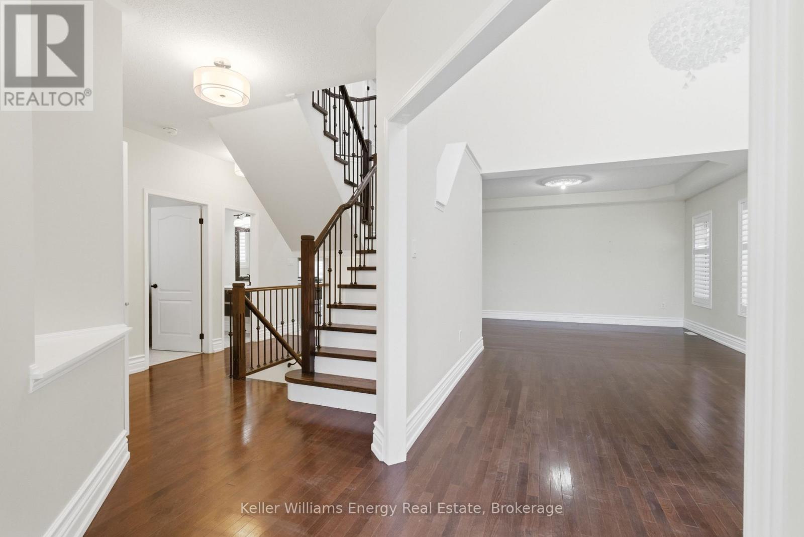 1633 GRANDVIEW STREET N - 5