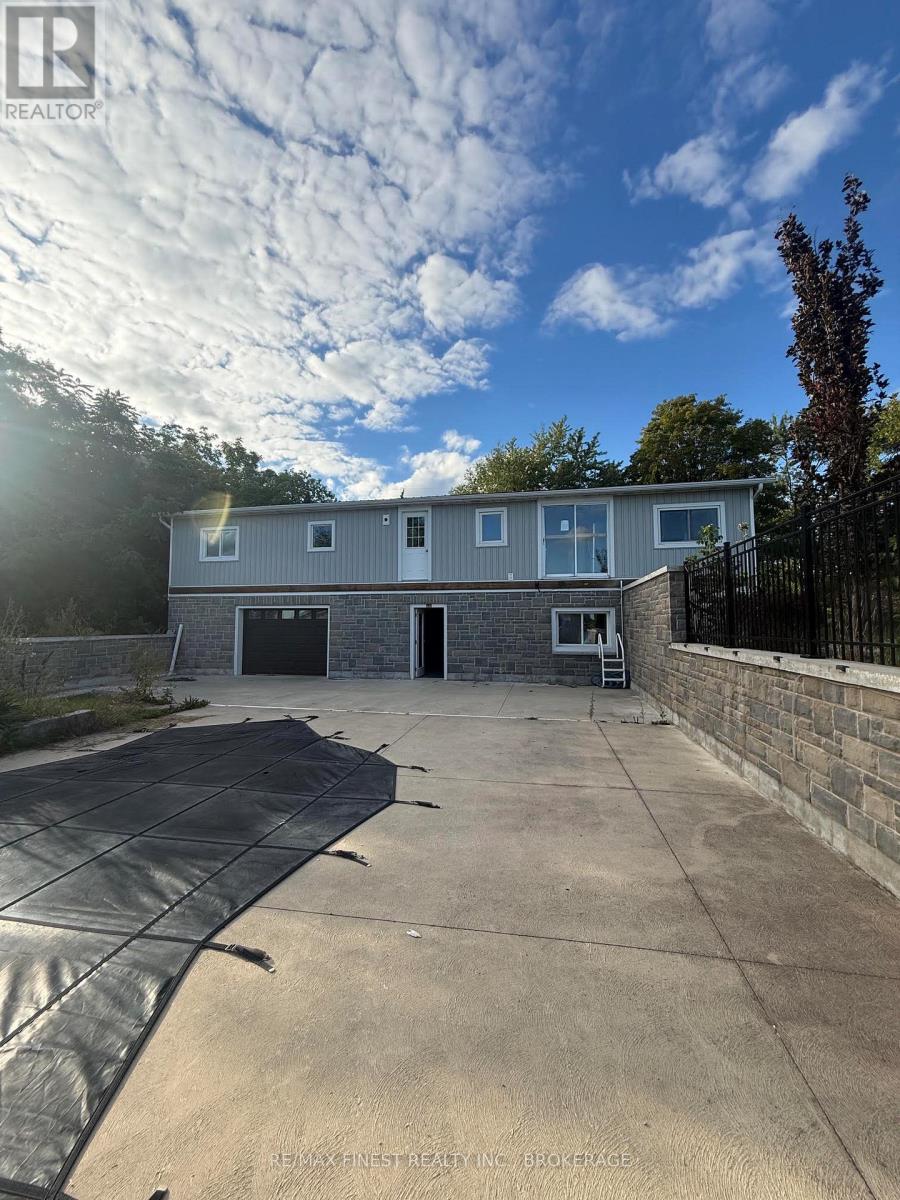 38 MAIN STREET - Image 21