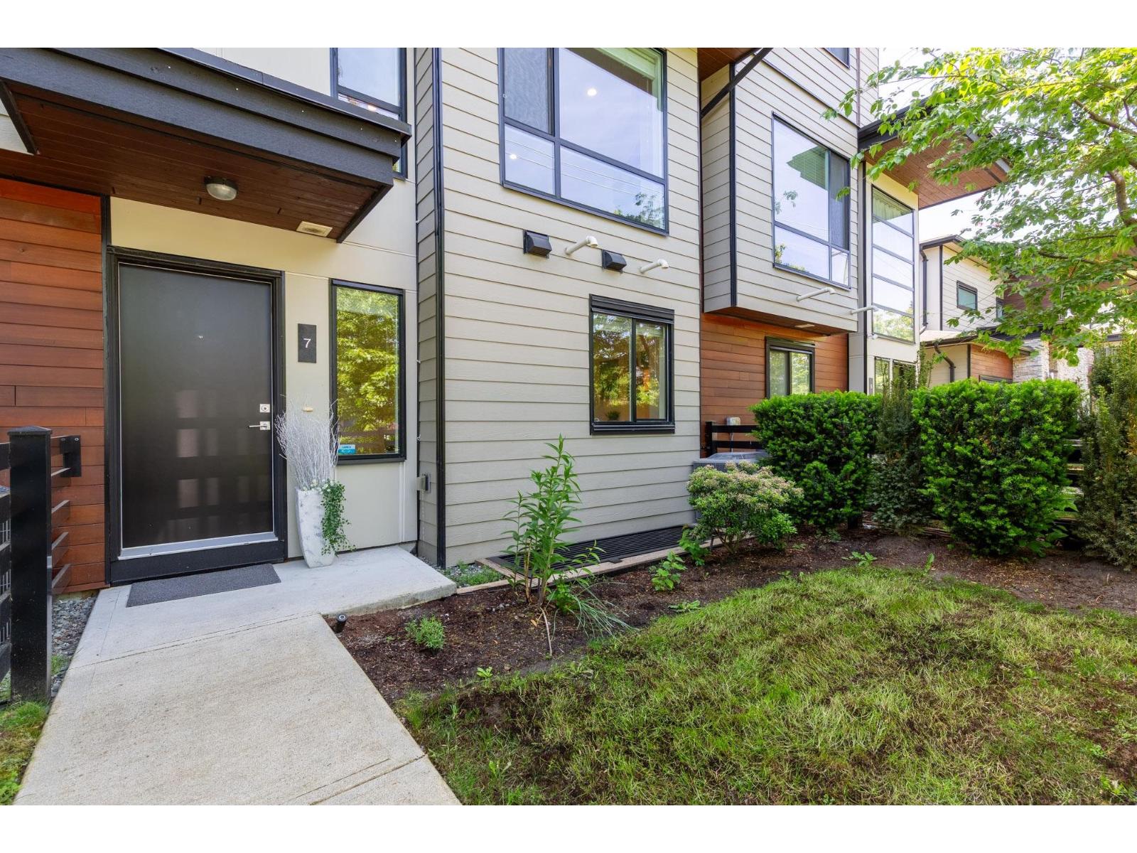 7 15688 28 AVENUE, Surrey