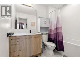 236 920 Reunion Ave, Langford, BC V9B0W8 Photo 20