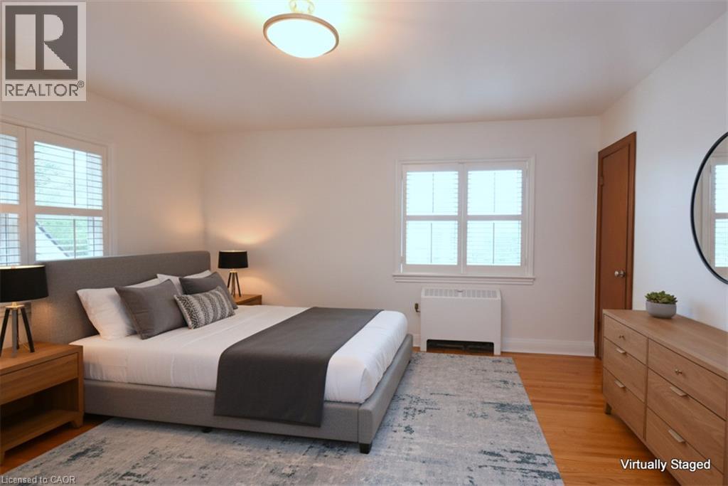 8 KINGSWAY Drive - 23