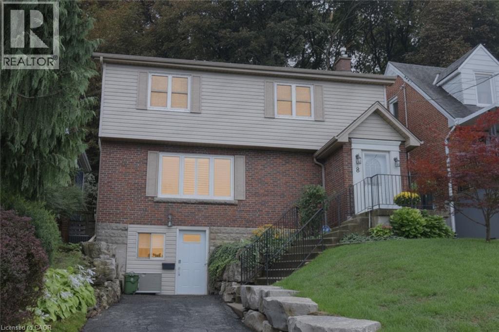 8 KINGSWAY Drive - Image 3