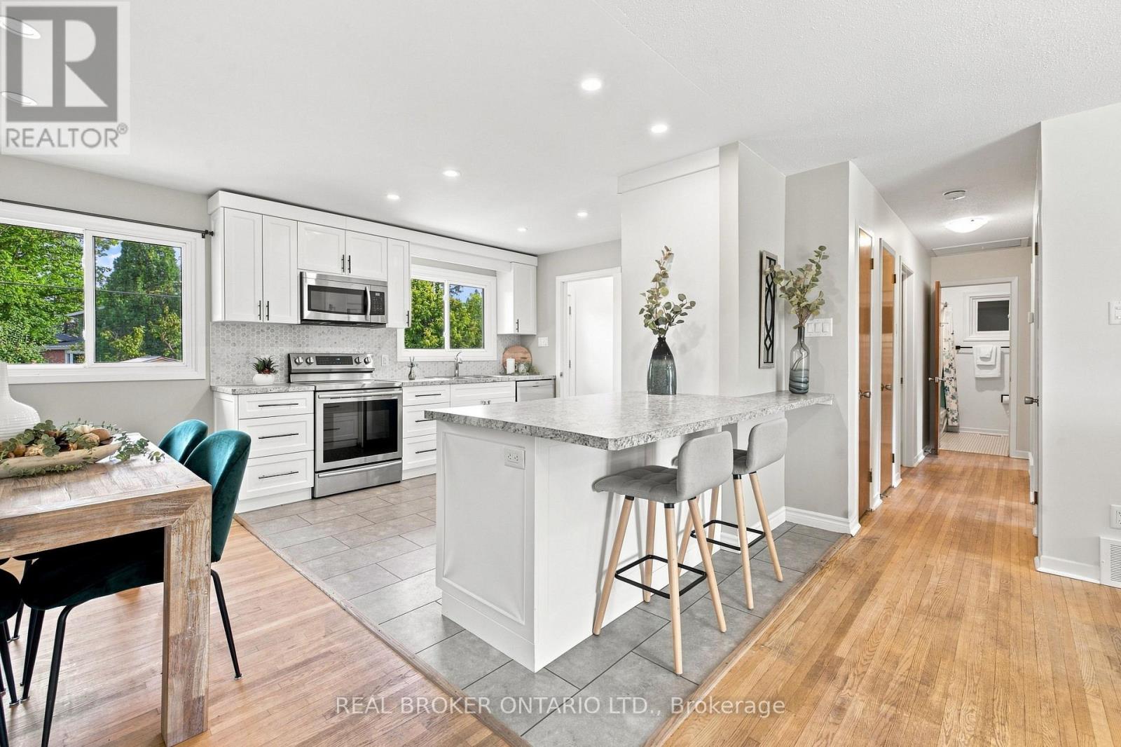 82 MEADOWLANDS DRIVE W - 12