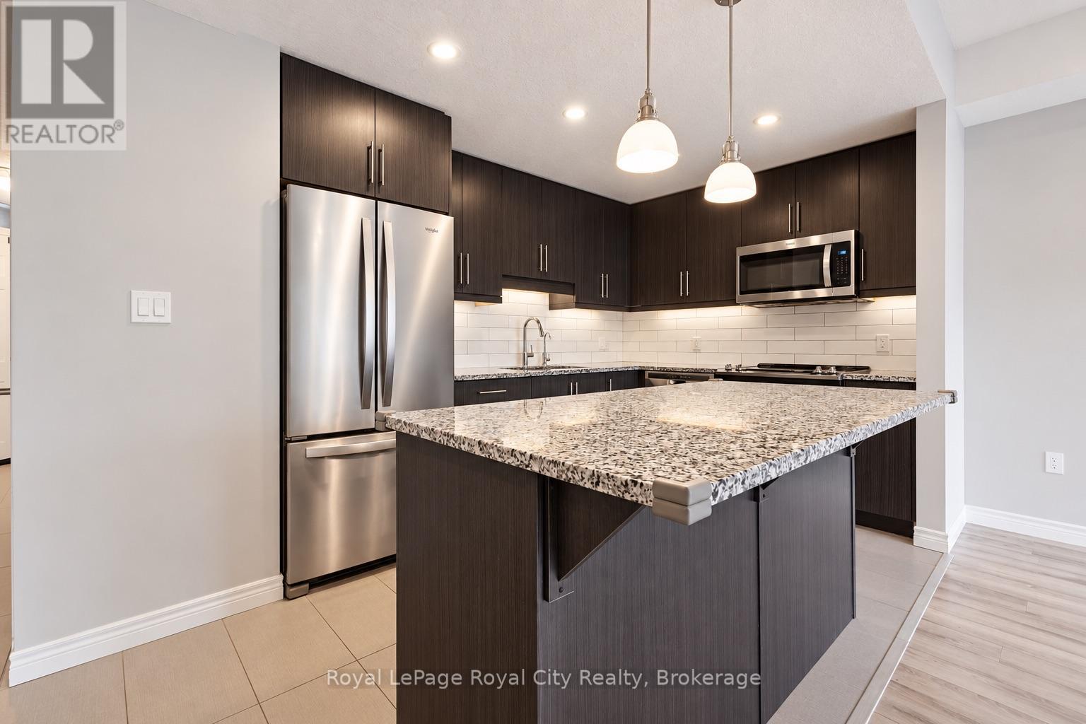 207 - 333 GOSLING GARDENS, Guelph (Clairfields/Hanlon Business Park) — photo 9