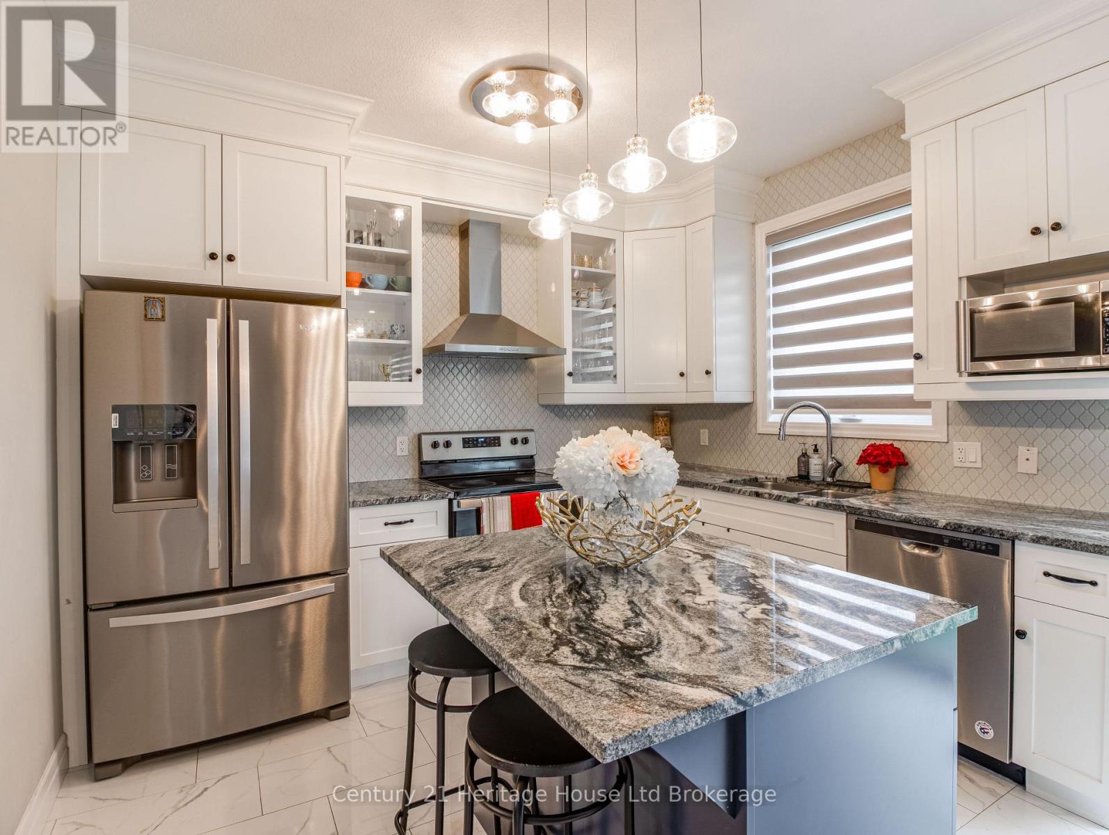 97 BEECH BOULEVARD - Image 11