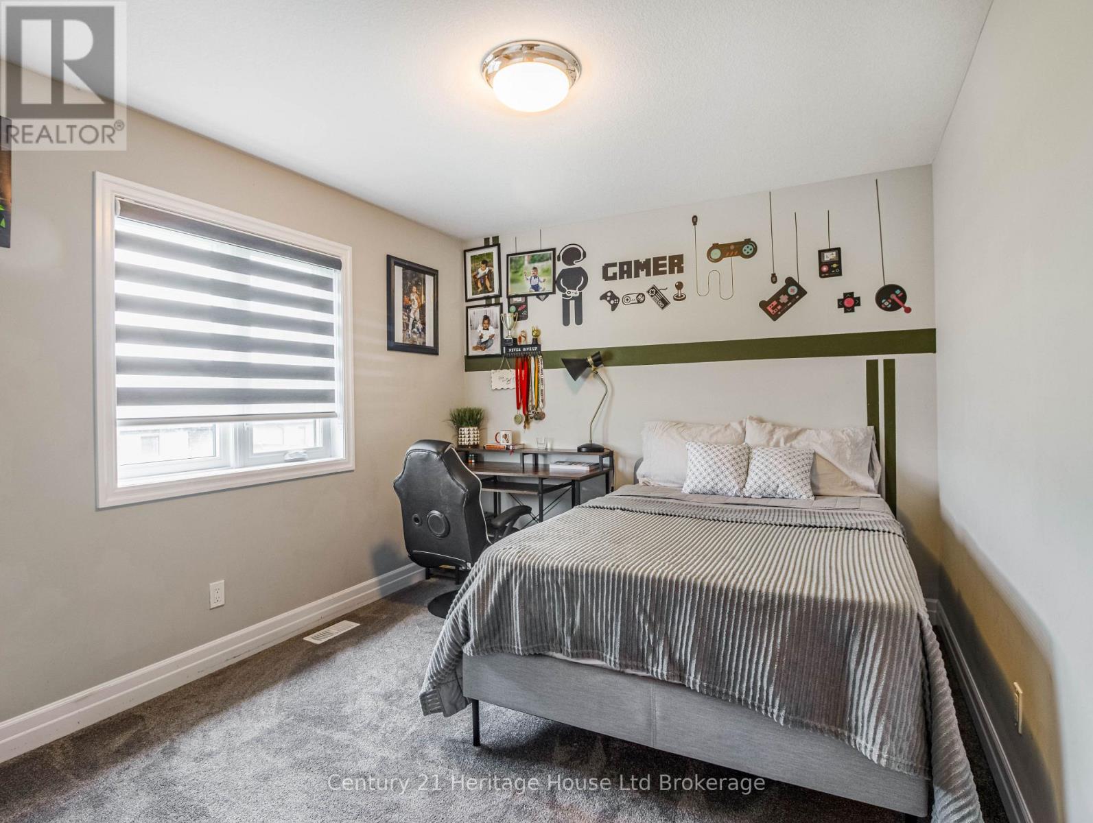 97 BEECH BOULEVARD - Image 21