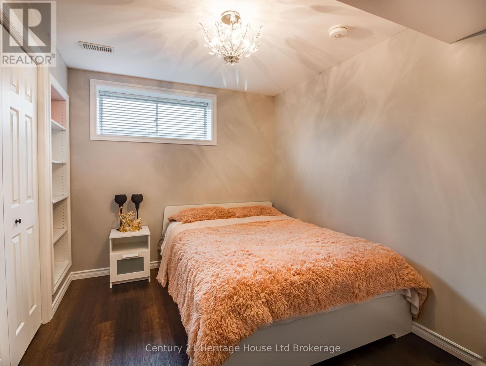 97 BEECH BOULEVARD - Image 31