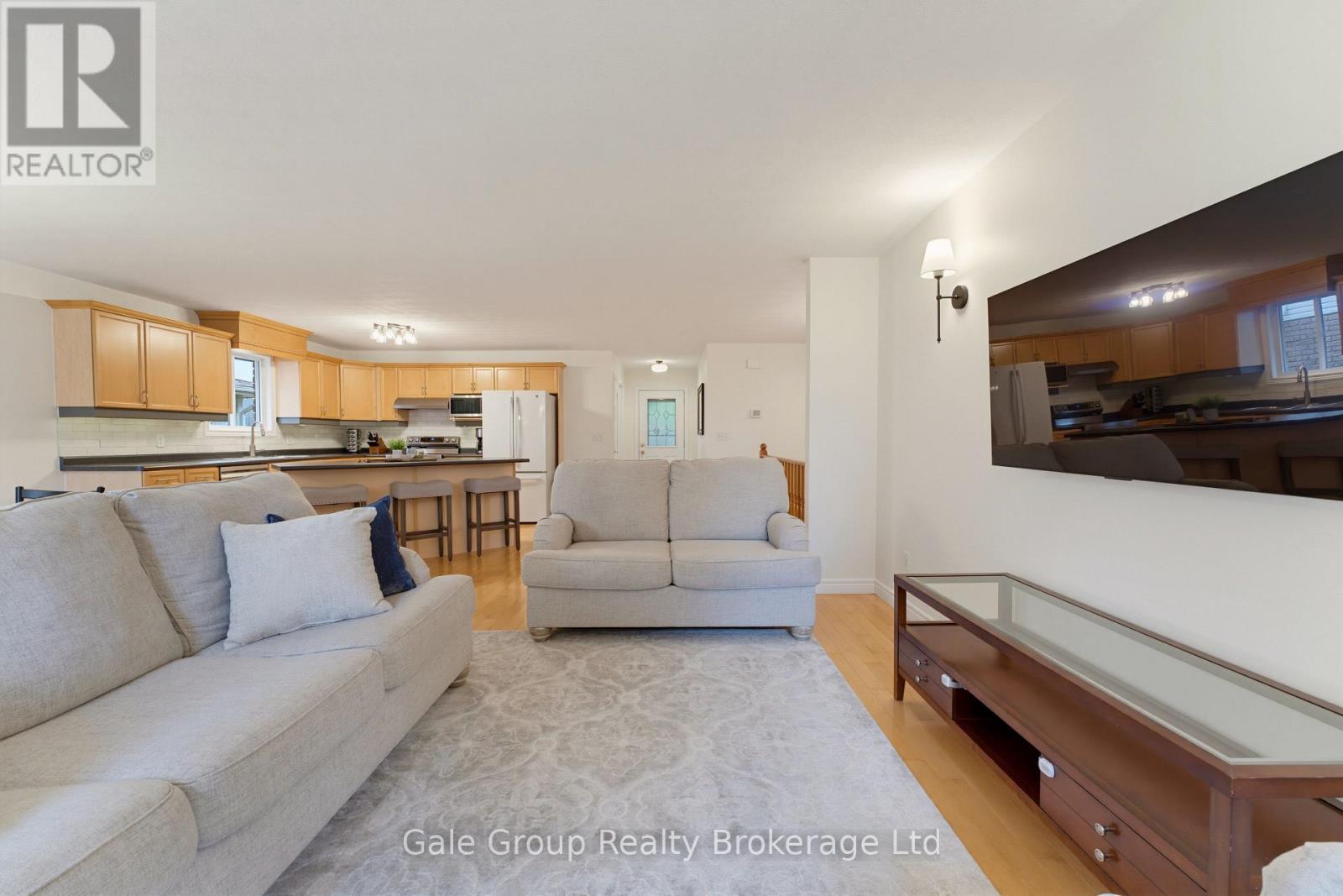 471 ONTARIO STREET - 16