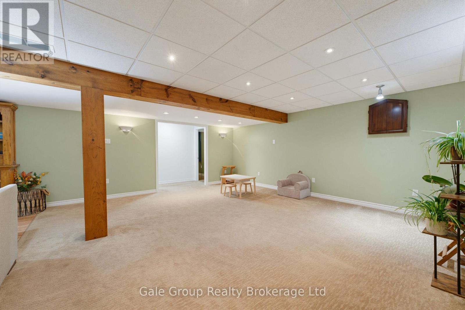 471 ONTARIO STREET - 26