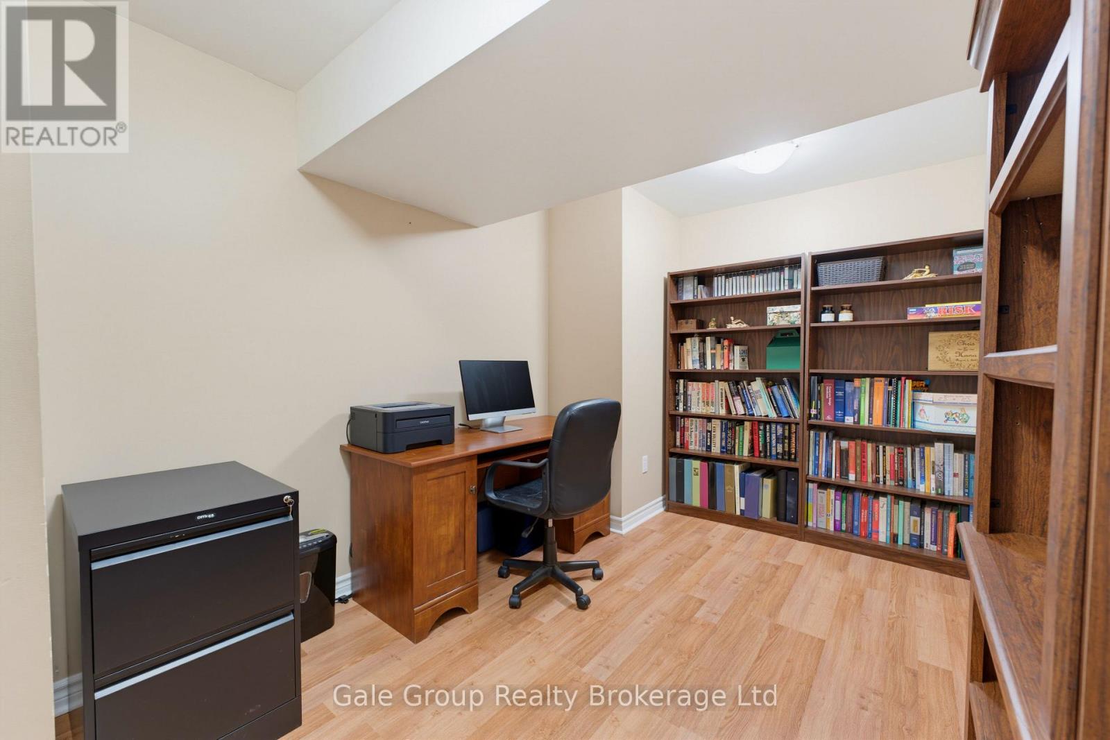 471 ONTARIO STREET - Image 30