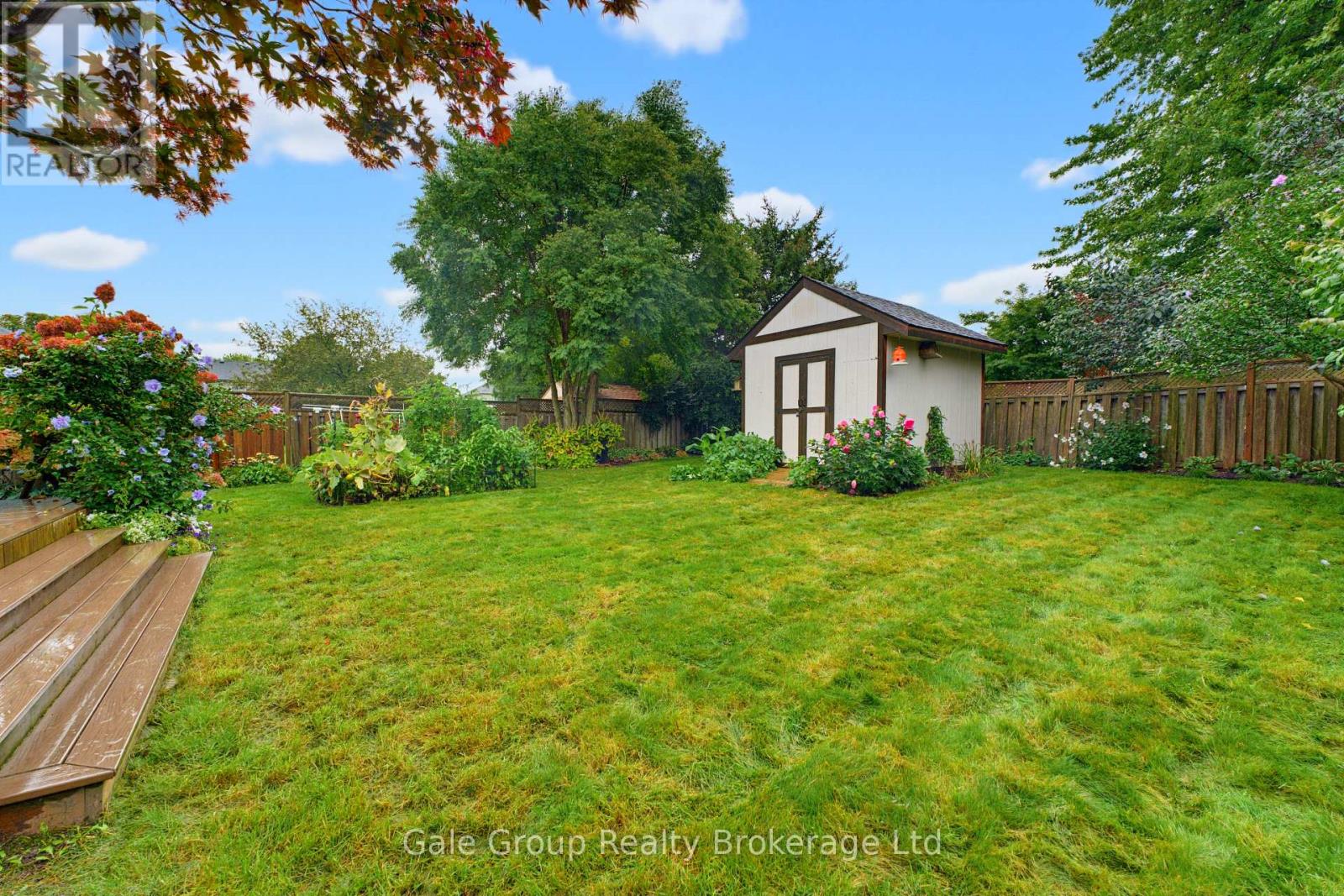 471 ONTARIO STREET - 37