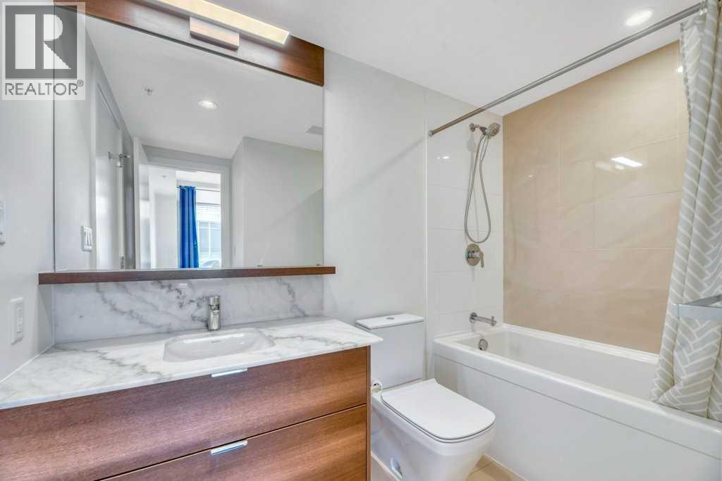 #908 108 Waterfront Court SW - 16