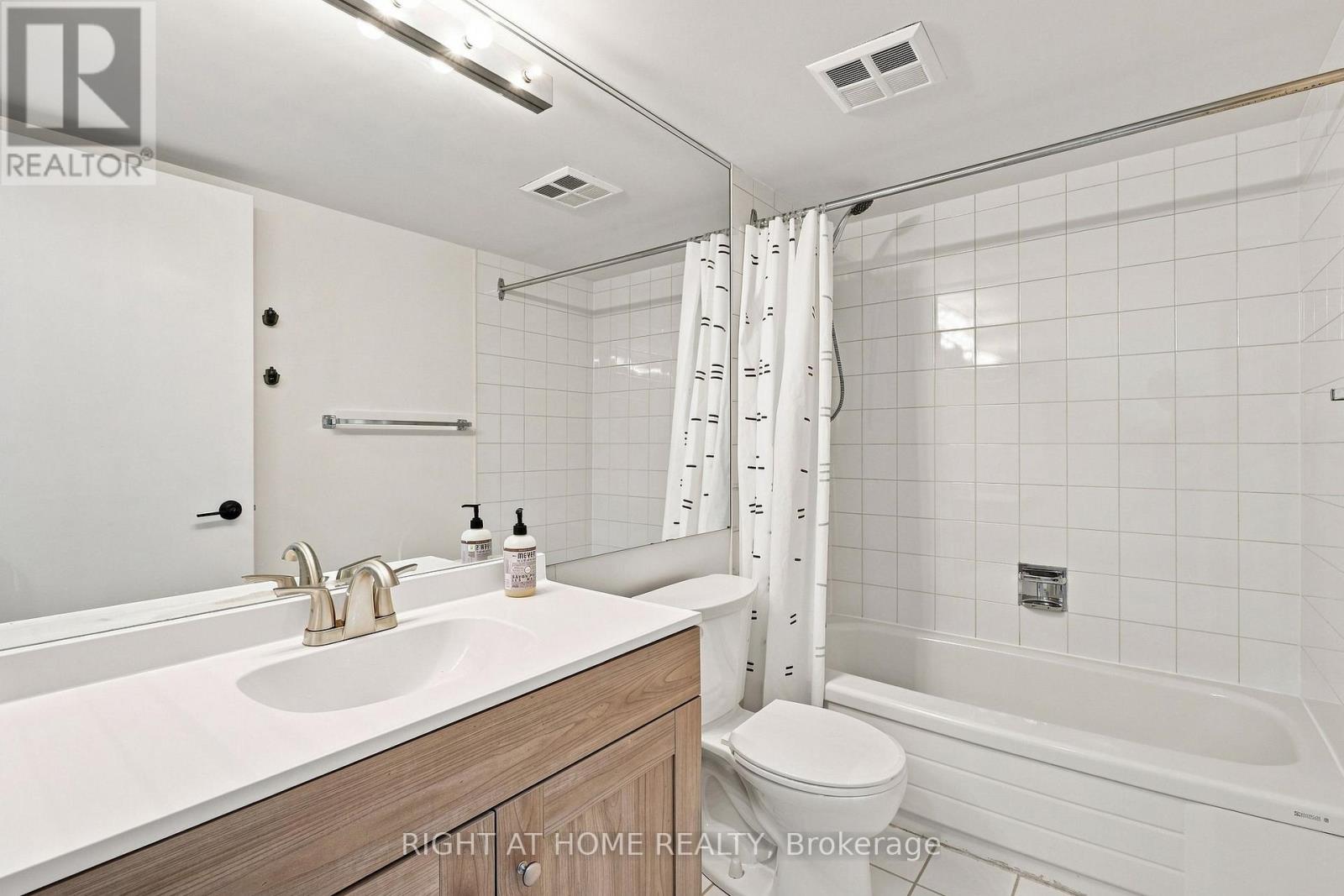 #411 1101 STEELES AVENUE W - 19