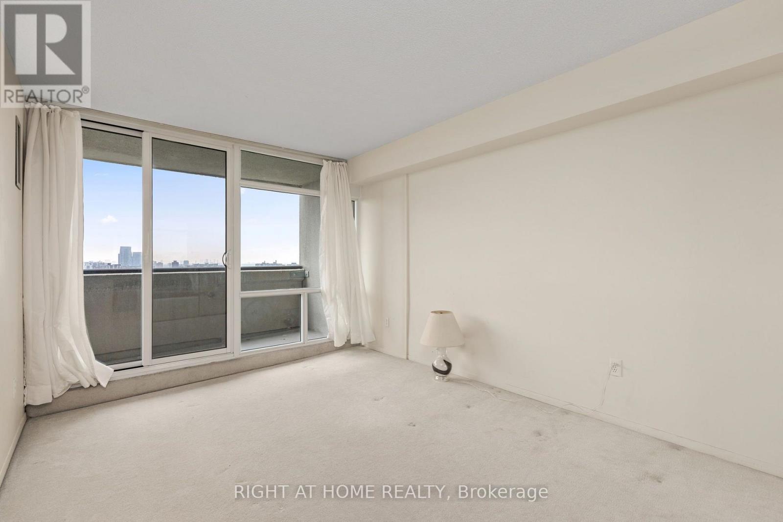 #1904 1555 FINCH AVENUE E - Image 28
