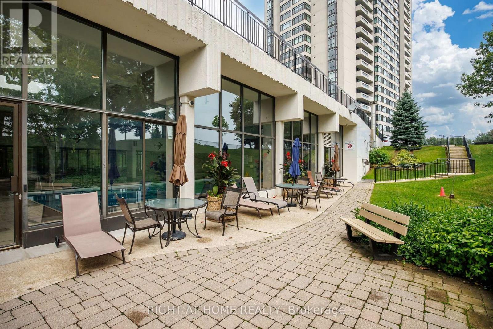 #1904 1555 FINCH AVENUE E - Image 39