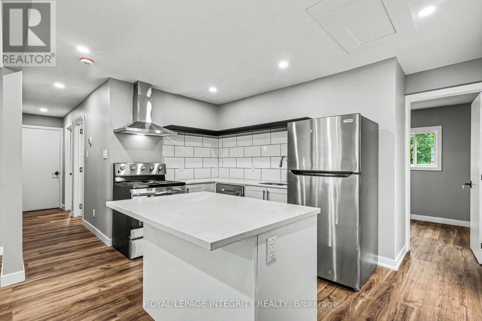 3 Bed, 1 Bath House for Rent in Ottawa – 1 – 1936 BELCOURT BOULEVARD, Ottawa – MLS# X13519072 - Image 10