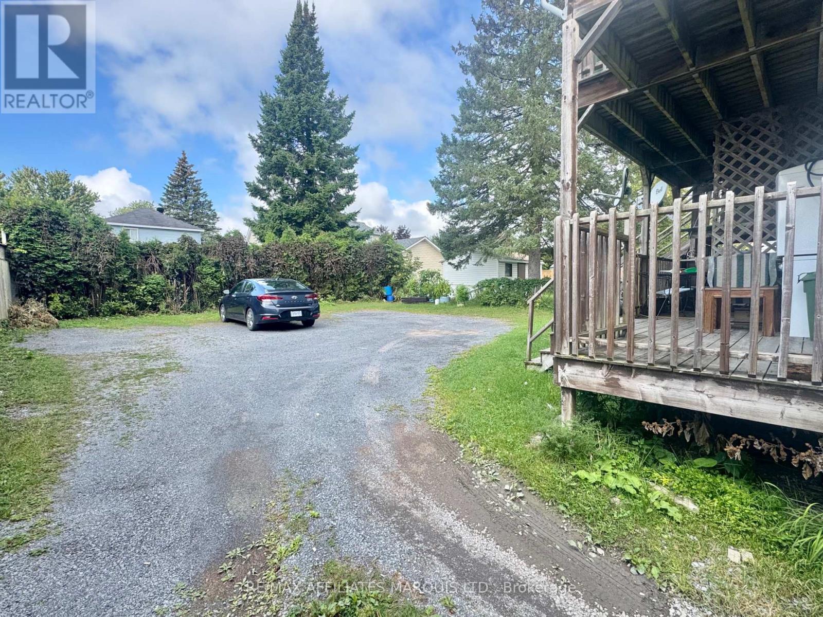 1316 CUMBERLAND STREET, Cornwall — photo 4