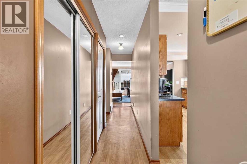 41 Templeson Crescent NE - 20