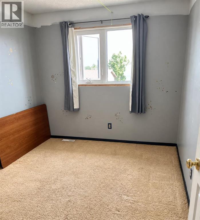 41 Templeson Crescent NE - 25
