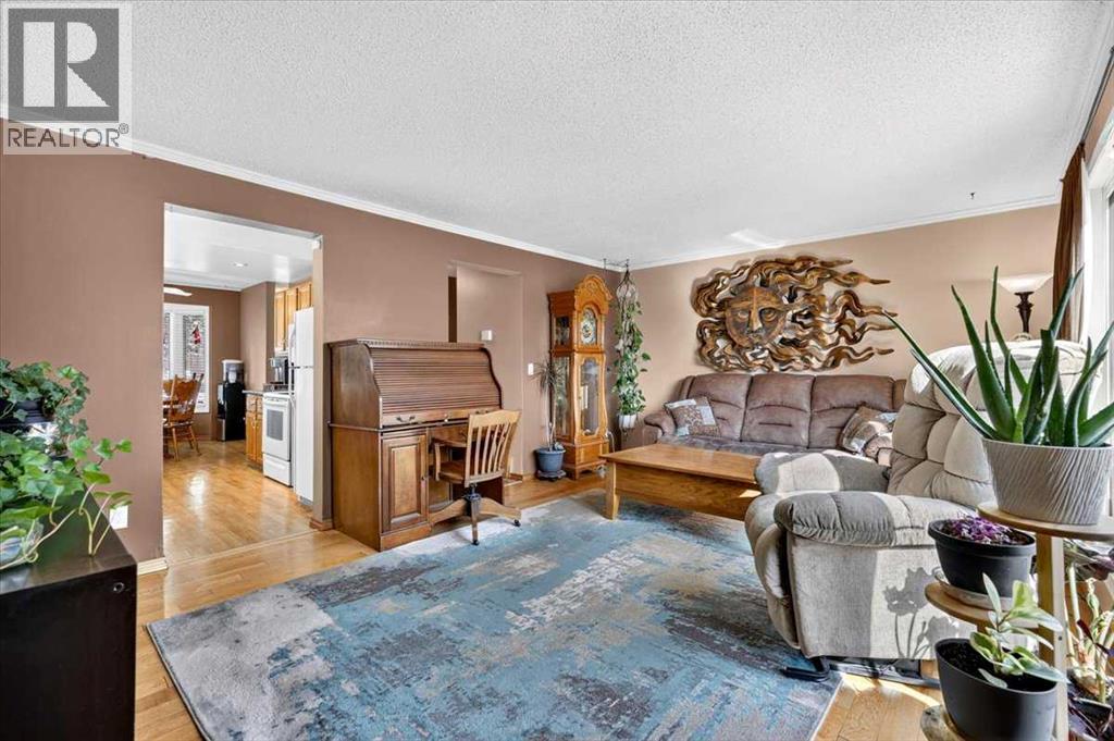 41 Templeson Crescent NE - 3