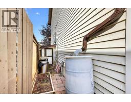 41 Templeson Crescent NE - photo 41