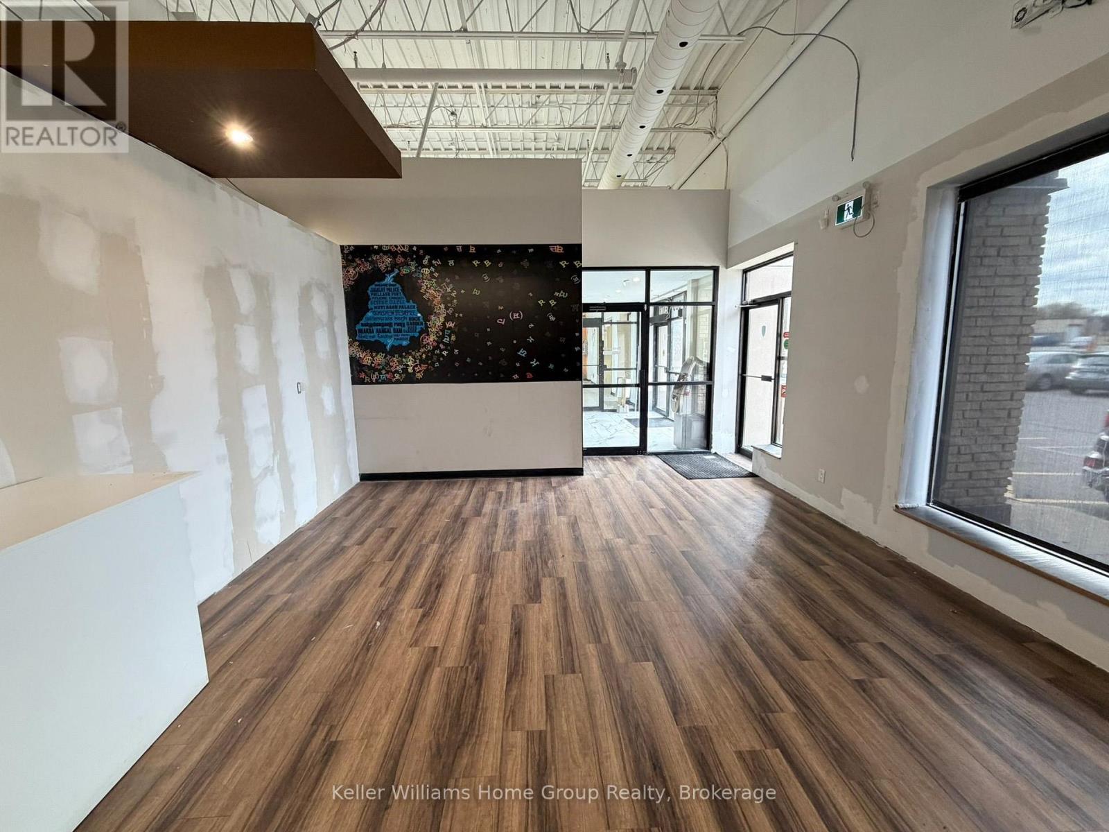 9 - 340 WOODLAWN ROAD W