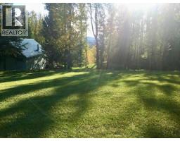 Family room - 7524 Valleyview Drive, Fort Nelson, BC V0C1R0 Photo 8