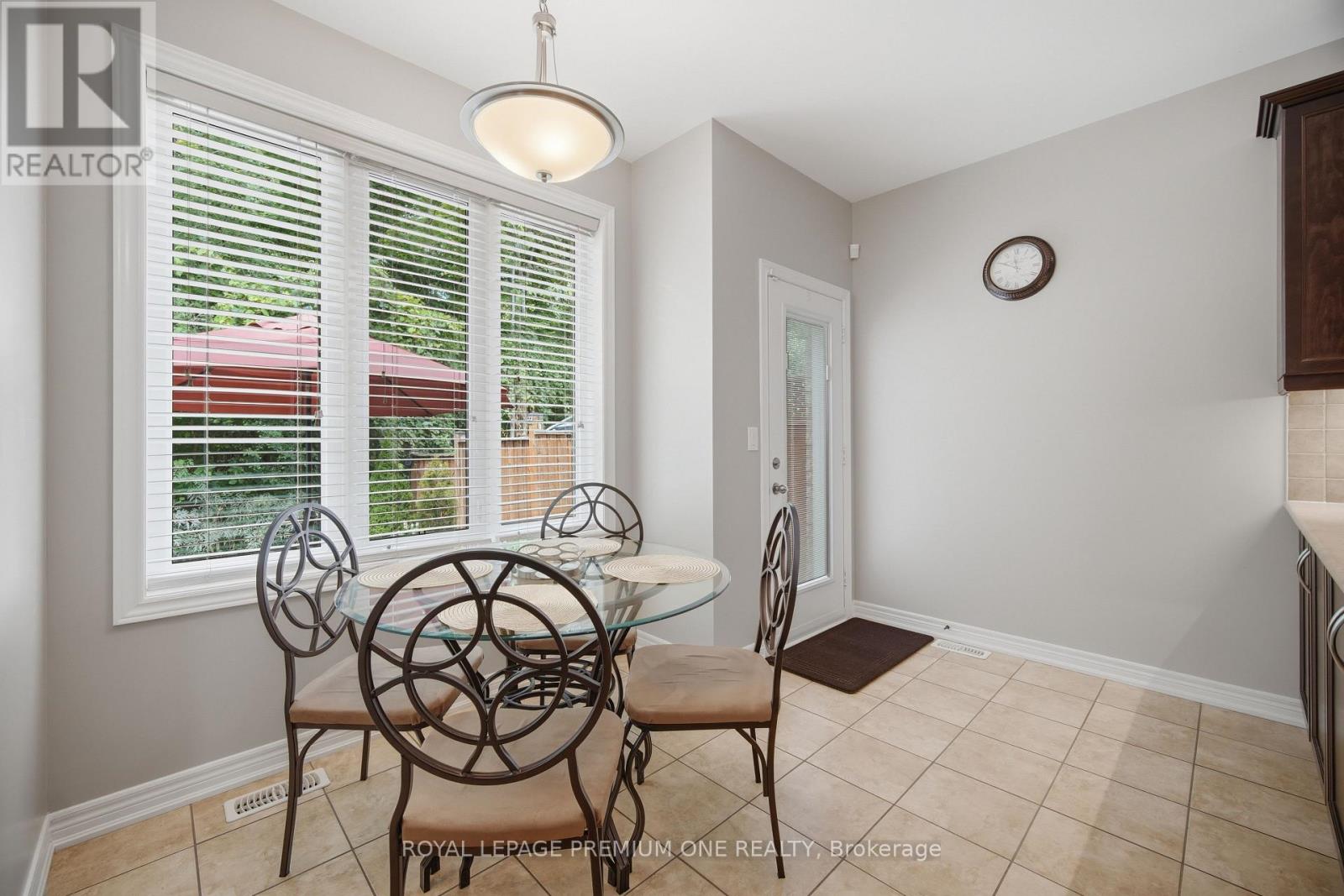 114 BELLINI AVENUE - 12