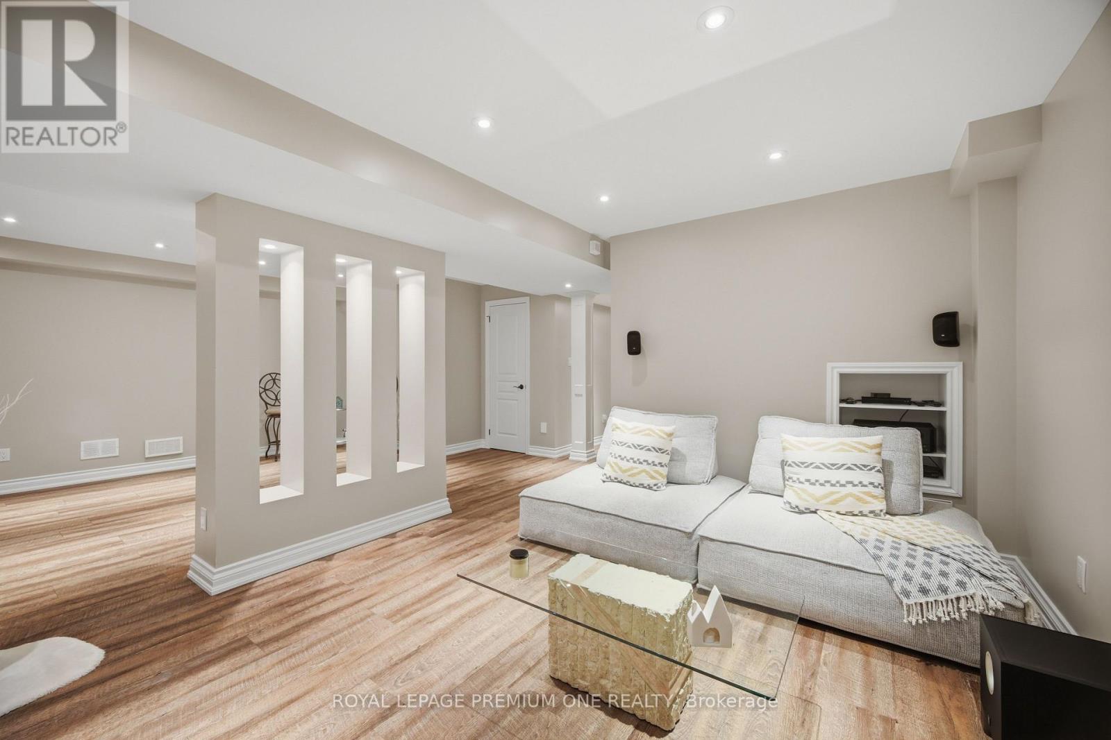 114 BELLINI AVENUE - 38