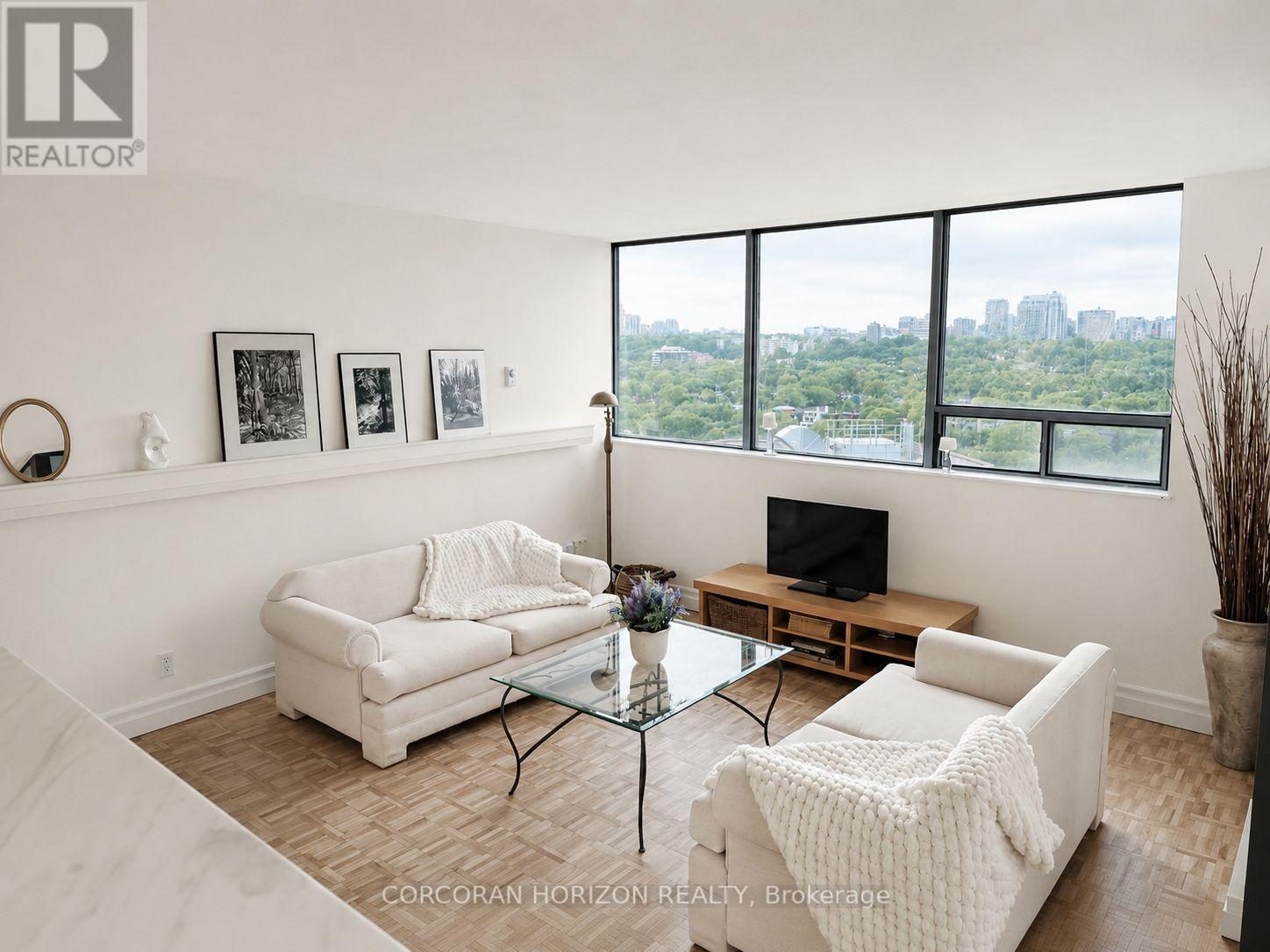 Photo of 1511 - 914 YONGE STREET