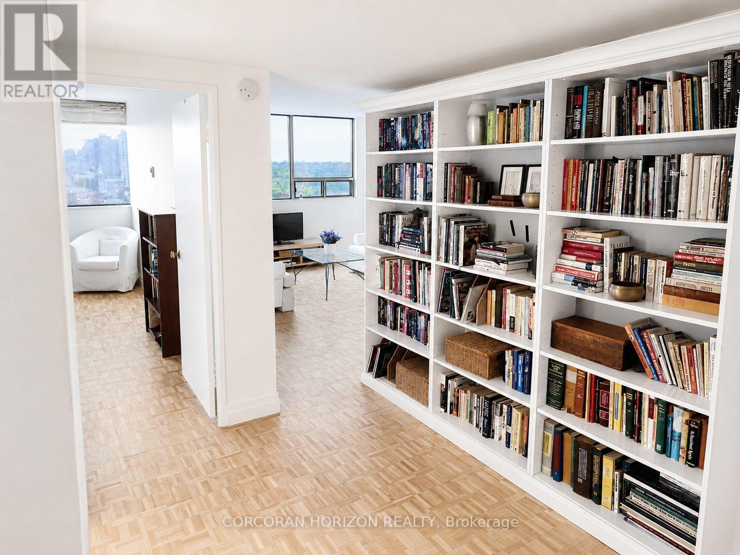 Photo of 1511 - 914 YONGE STREET