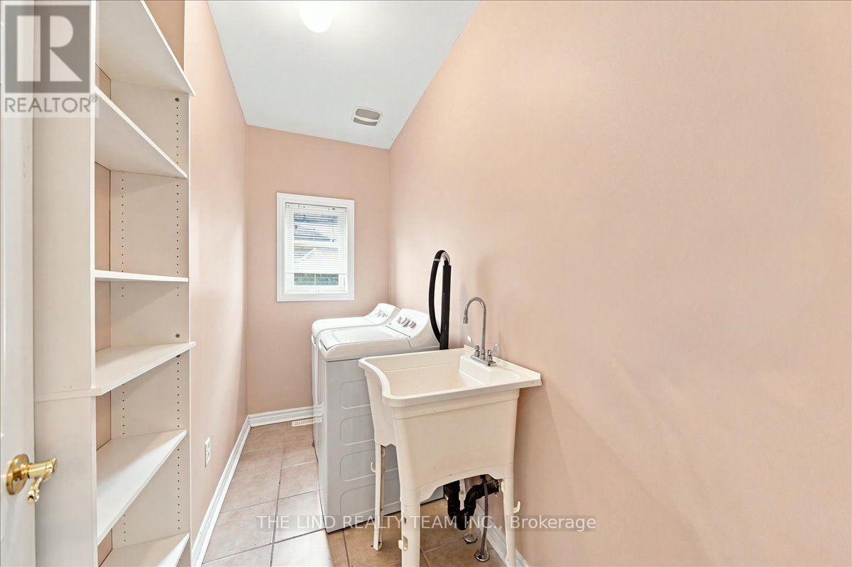 61 MCINTYRE DRIVE - 18