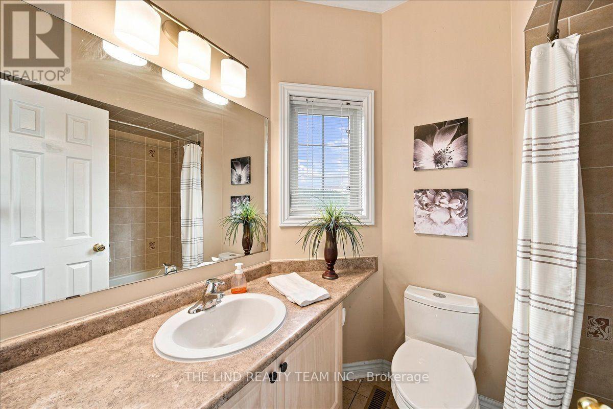 61 MCINTYRE DRIVE - Image 25