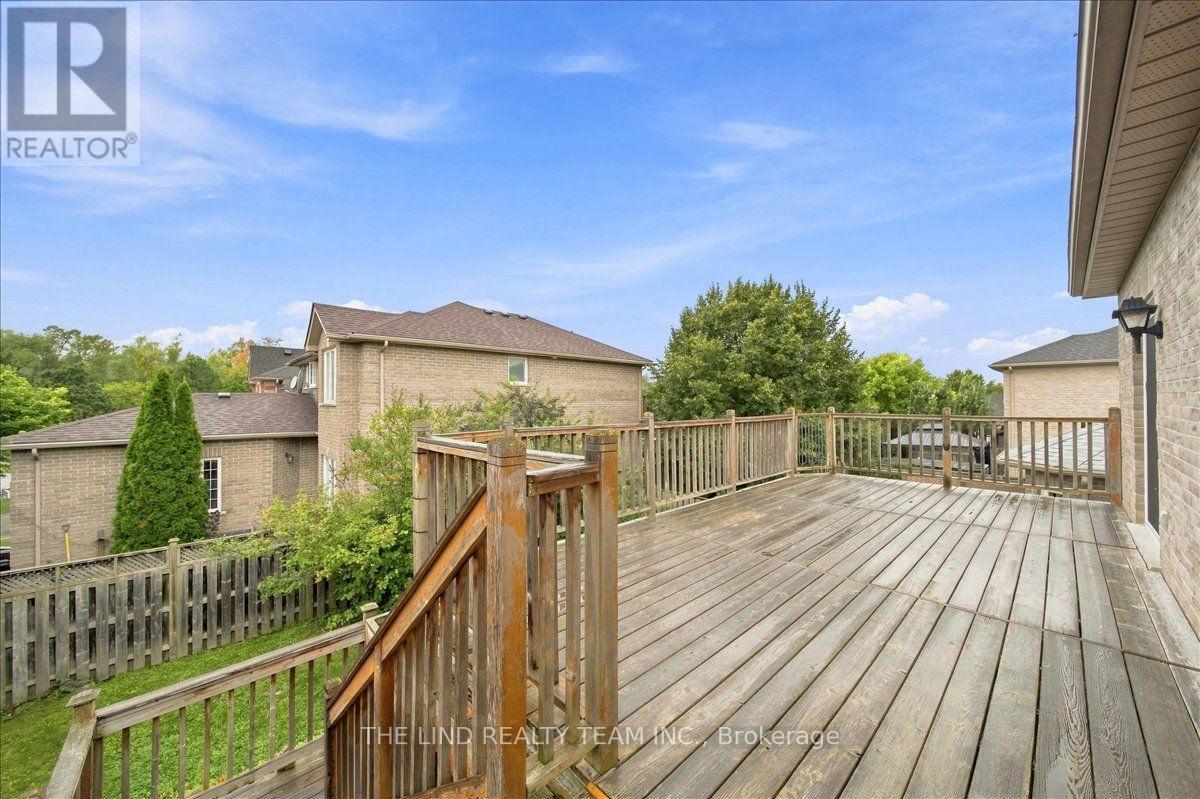 61 MCINTYRE DRIVE - Image 30